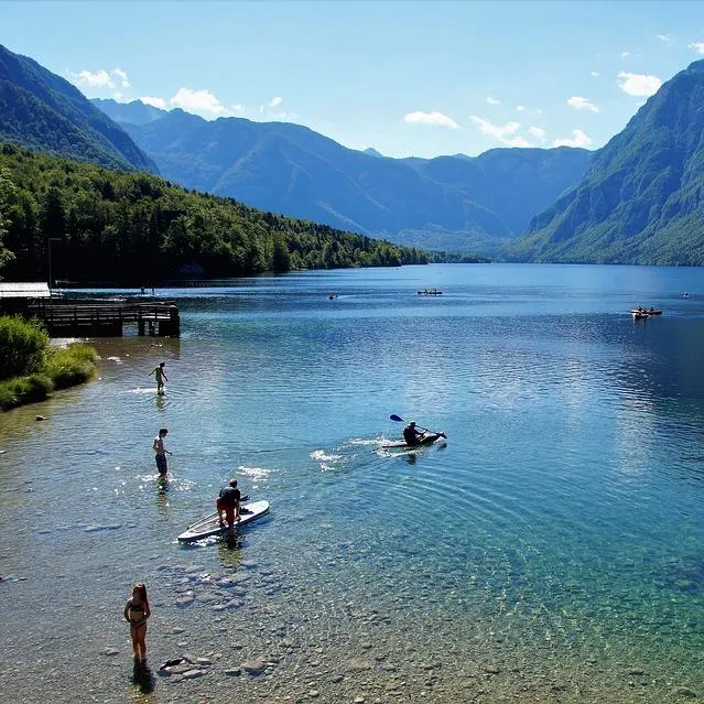 Campeggi Lago di Molveno - AlCampeggio - Immagine n°1