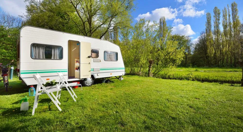 Campings met grote staanplaatsen - CampingDirect