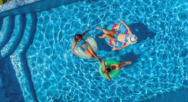 5 sterrencamping aan het Gardameer - CampingDirect - Afbeelding n°1