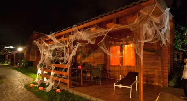 Herfstvakantie: Geniet van het Catalaanse klimaat voor een vakantie op de camping !  - CampingDirect - Afbeelding n°1