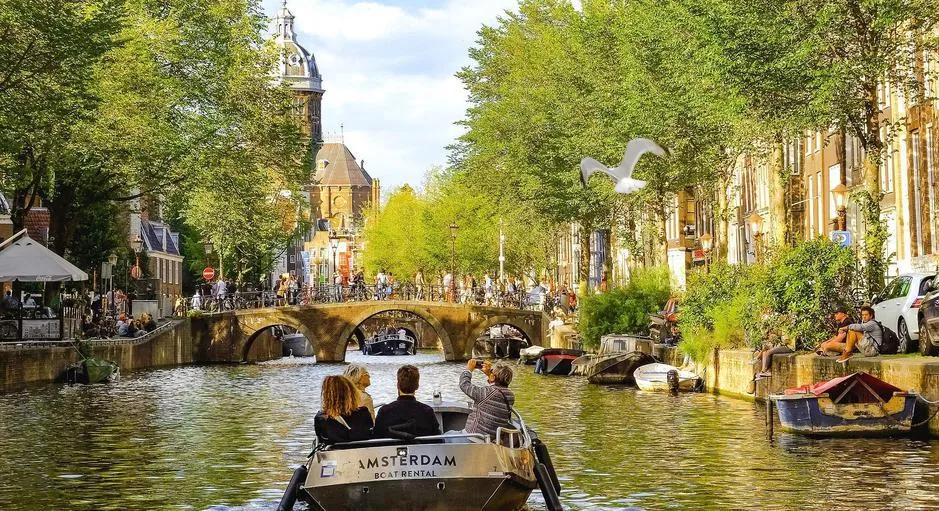 Camping Amsterdam - CampingDirect