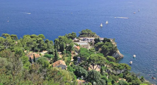 Camping Toulon - CampingDirect - Image n°1