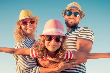 Glückliche Familie am Strand