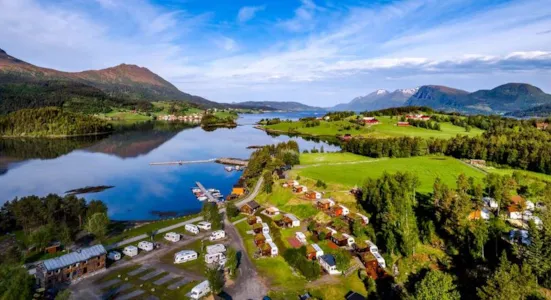 Camping Thonon-les-Bains - CampingDirect - Image n°1