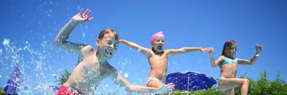 piscina campeggi conero