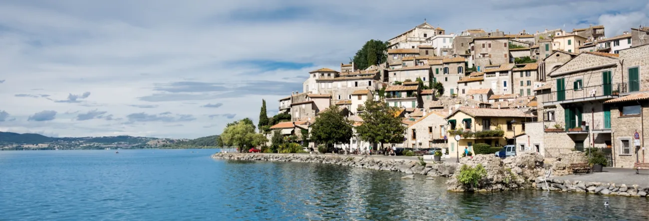 Anguillara Sabazia am Bracciano See in Latium, Italien