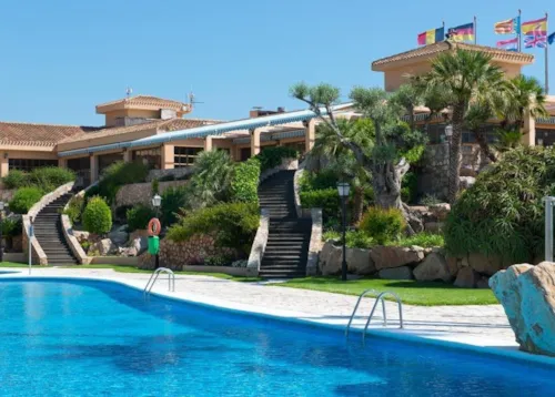 Camping in Xàbia - CampingDirect