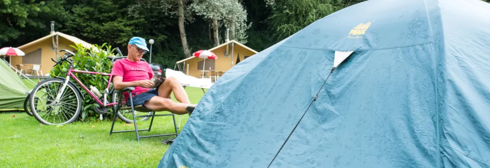Camping Floreal La Roche En Ardenne - Tente