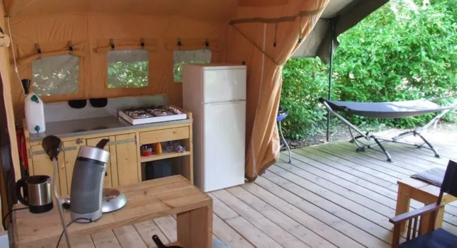 Juliette Tentvakanties: ingerichte tenten en stacaravans van goede kwaliteit! - CampingDirect - Afbeelding n°1