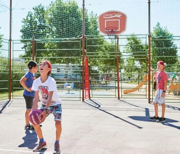 Camping club enfant