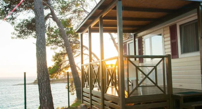 Camping 4 étoiles vacances de printemps - CampingDirect - Image n°2