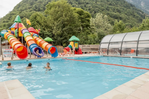 Camping Le Château de Rochetaillée - Auvergne-Rhône-Alpes