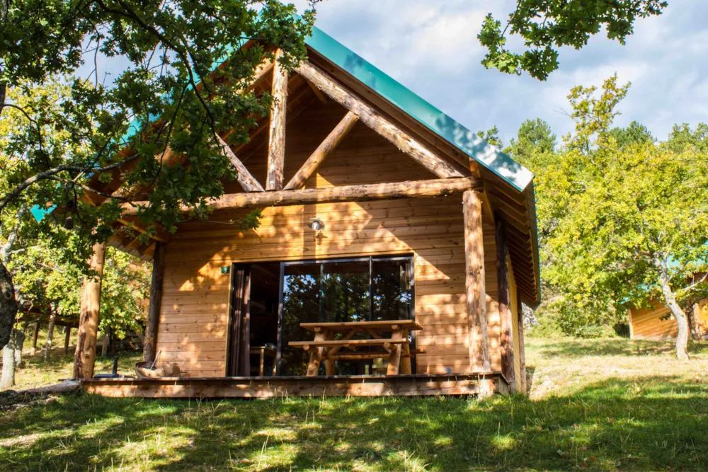 Moderne, komfortable Holzhütte