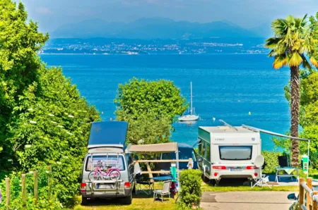 Stellplatz mit Seeblick