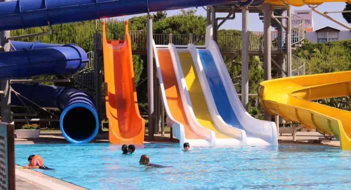 Camping avec parc aquatique en Méditerranée - CampingDirect - Image n°2