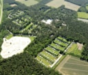 XL-Stellplätze in Nordbrabant Luftaufnahme des niederländischen Campingplatzes Camping de Paal