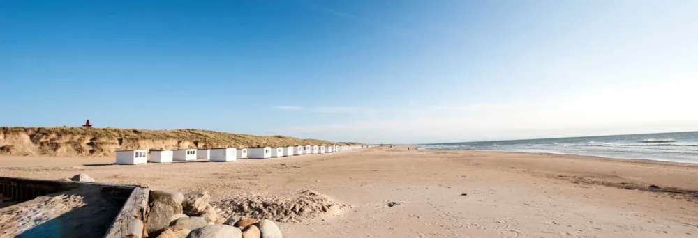 Badehütten am Strand von Lökken, Nordjütland, Dänemark
