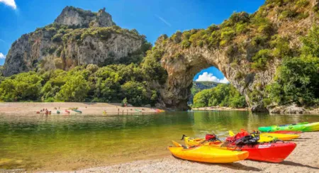 Ardèche bord de rivière - Camping Direct