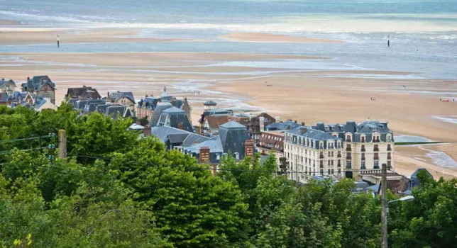 Camping Houlgate - CampingDirect - Image n°2