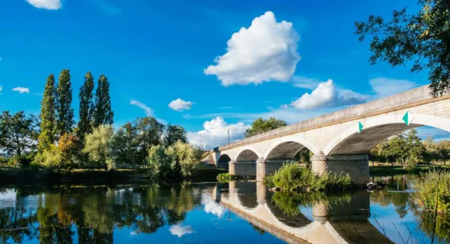 Camping Lamotte-Beuvron - CampingDirect - Image n°1