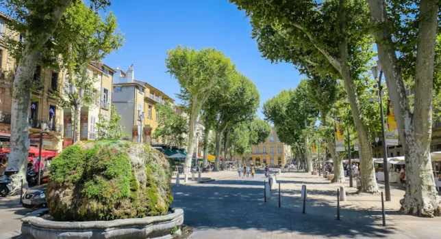 Camping Aix-en-Provence - CampingDirect - Image n°2