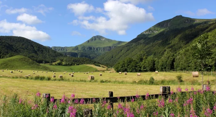 Campings in Cantal - CampingDirect - Image n°2