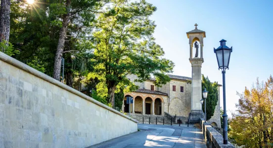 Camping Saint Marin - CampingDirect - Image n°1