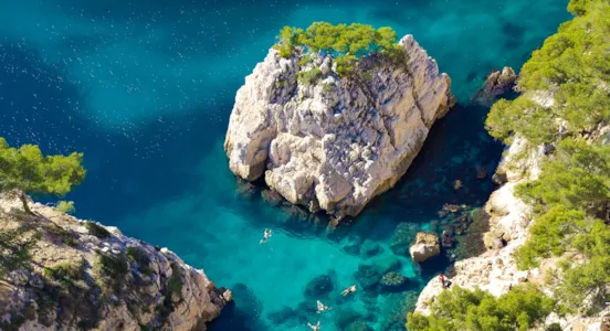 Camping bij de Calanques - CampingDirect - Afbeelding n°1