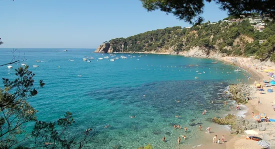 Camping en Catalogne en bord de mer - CampingDirect - Image n°1