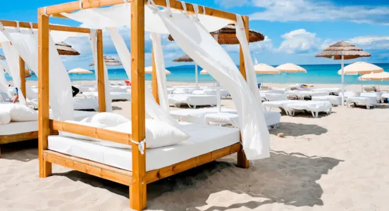 Luxury camping in Spain - CampingDirect - Image n°1