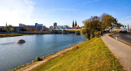 Camping aan de Rijn - CampingDirect - Afbeelding n°1