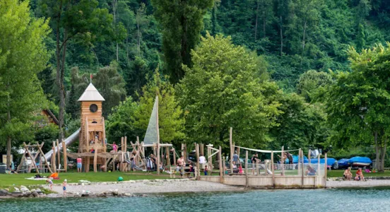 Camping im Schweizer Jura - CampingDirect - Bild n°1