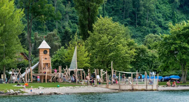 Camping in Swiss Jura - CampingDirect - Image n°2