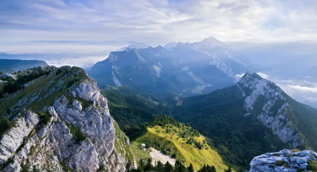 Camping in the Chartreuse Mountains and the Massif des Ecrins - CampingDirect