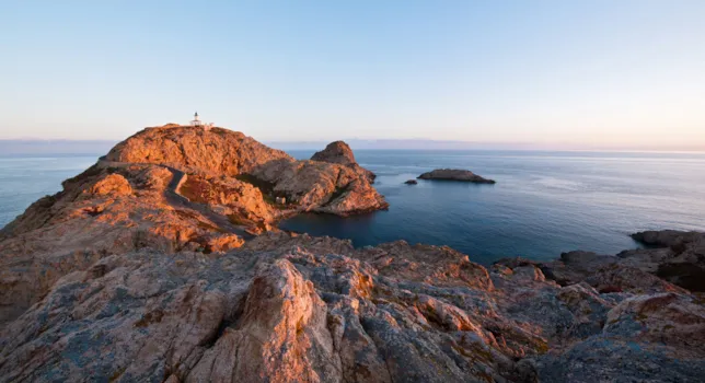 Campingplads øen Rousse - CampingDirect