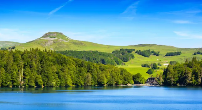 Camping in der Auvergne - CampingDirect