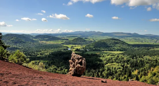 Camping in Auvergne - CampingDirect - Afbeelding n°1