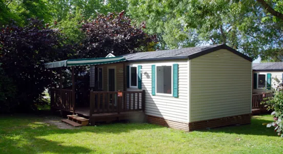 Camping con bungalows - CampingDirect - Imagen n°1