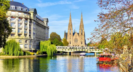 Destinazioni campeggi nel cuore dei villaggi: scoprite i CityKamps by Huttopia - CampingDirect - Immagine n°1