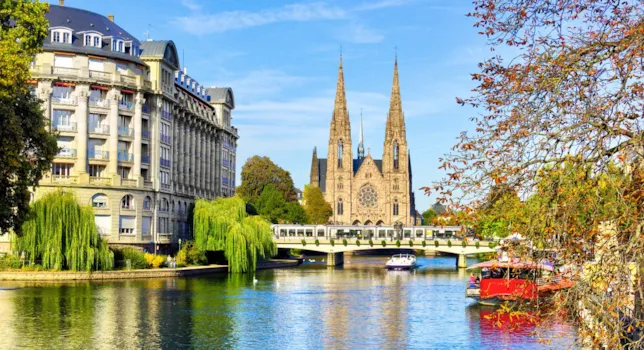 Destinazioni campeggi nel cuore dei villaggi: scoprite i CityKamps by Huttopia - CampingDirect - Immagine n°2