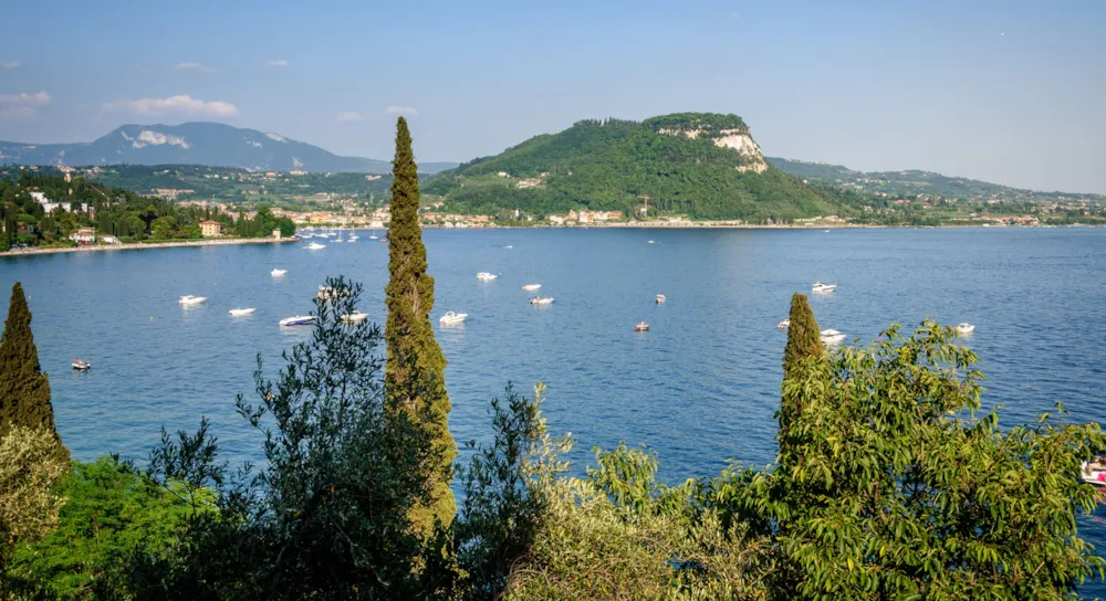 La guida delle tue vacanze sul Lago di Garda - CampingDirect