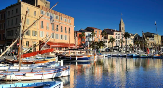 Camping Sanary-sur-Mer - CampingDirect - Image n°1