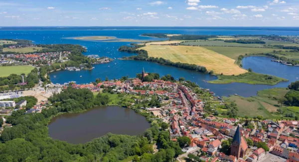 Mecklenburgische Seenplatte: Ihr kompakter Reiseguide für Urlaub im “Land der 1000 Seen” 