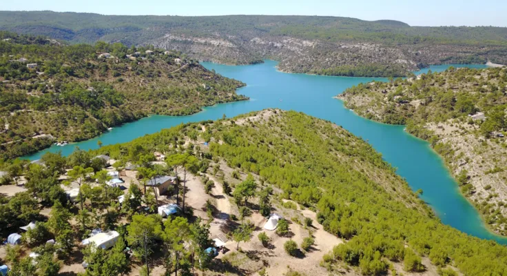  #YourCampingStory – Mélanie Blondé et Anthony Peletot, Camping Verdon Provence - CampingDirect