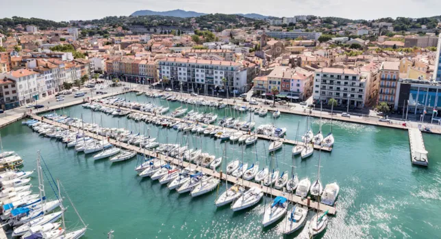 Camping La Seyne-sur-Mer - CampingDirect - Image n°2