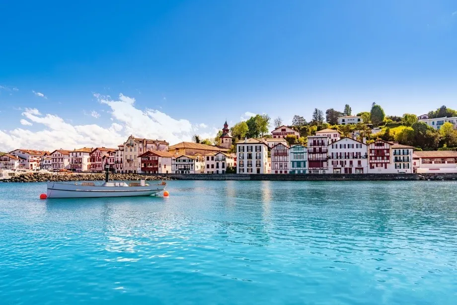 Camping VACAF Pays Basque - CampingDirect