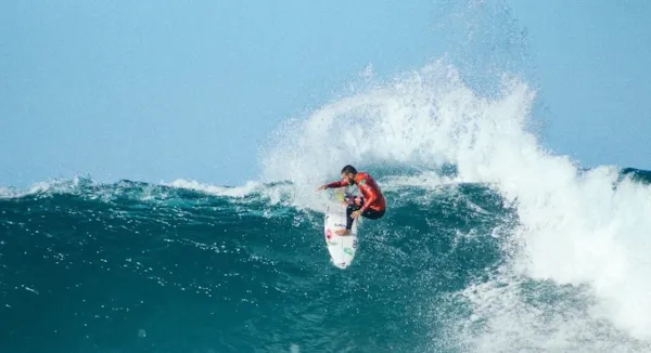  Compétition internationale de surf en Nouvelle-Aquitaine