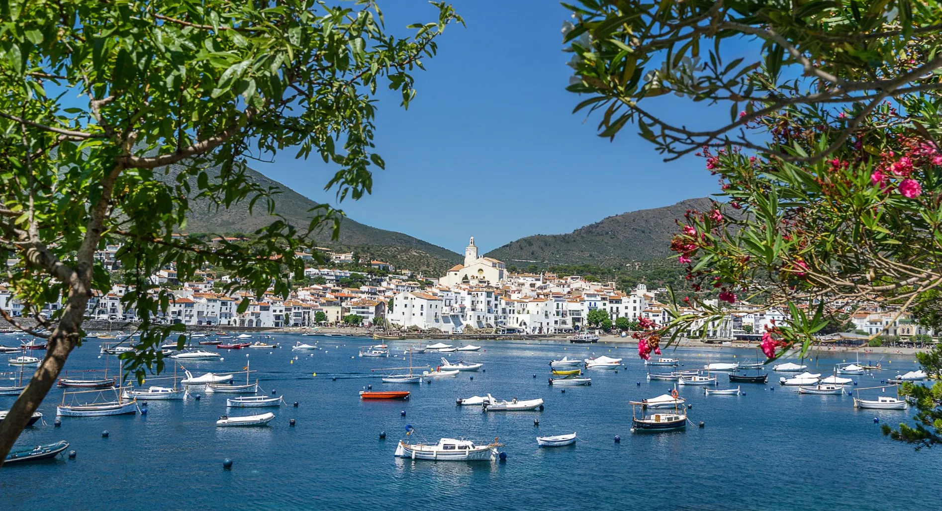 Camping Cadaqués - CampingDirect