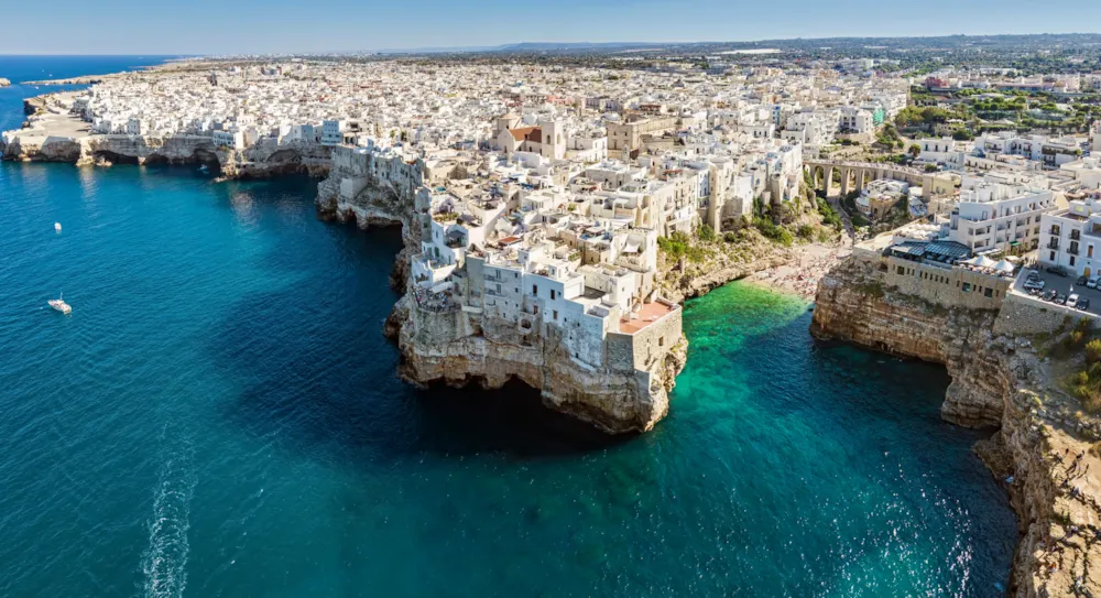 Vacanze in campeggio in Puglia: itinerario tra spiagge, natura e borghi storici - CampingDirect - Immagine n°2