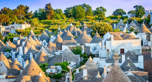 Vacanze in campeggio in Puglia: itinerario tra spiagge, natura e borghi storici